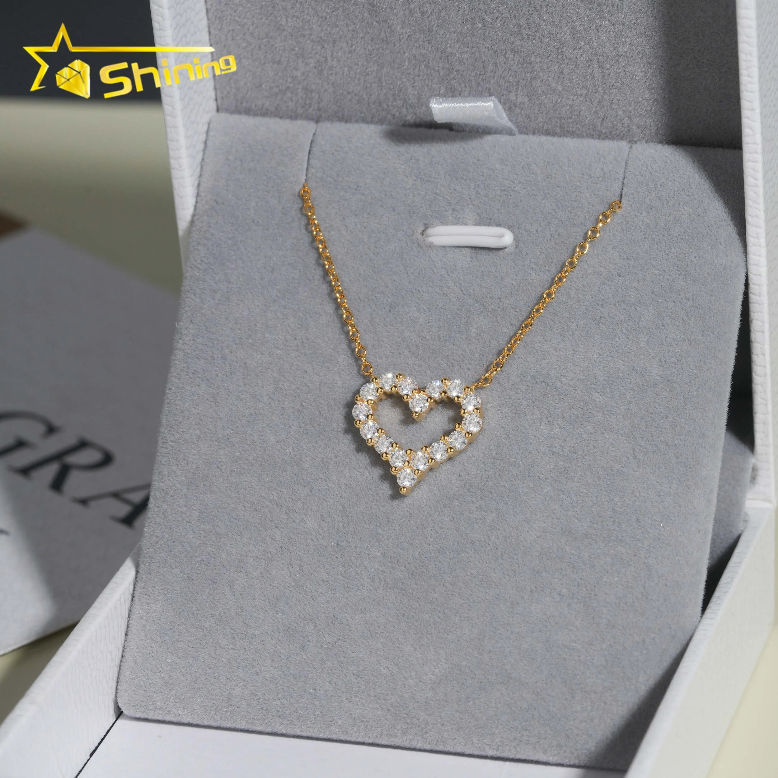 Luxe Heart Sparkle Necklace